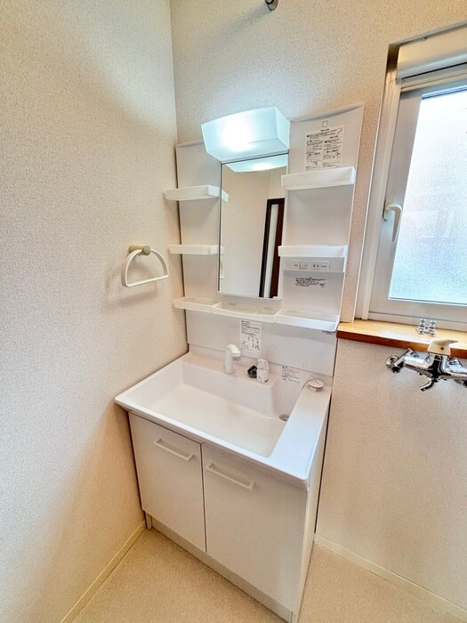 物件内観写真17　(洗面)