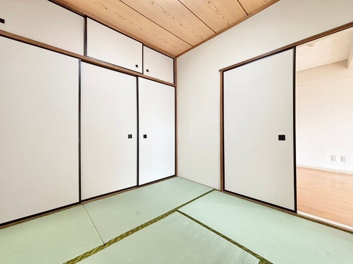 物件内観写真14　(居室)