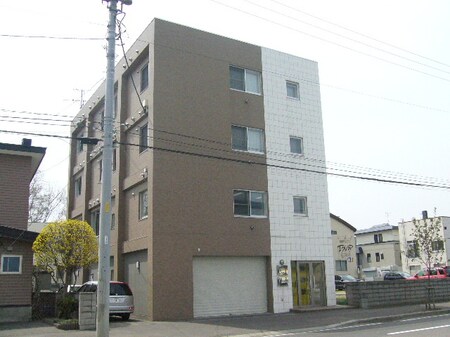 エルシャルマン外観写真