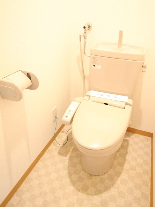 物件内観写真15　(トイレ)