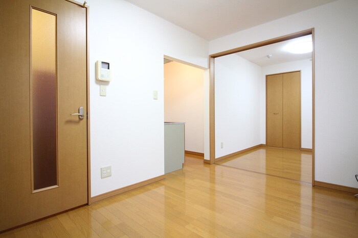 物件内観写真9　(居室)