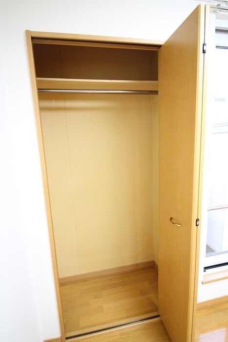 物件内観写真13　(収納)