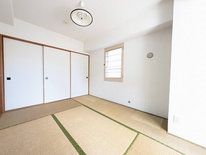 物件内観写真12　(居室)