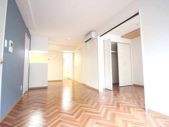 物件内観写真7　(居室)