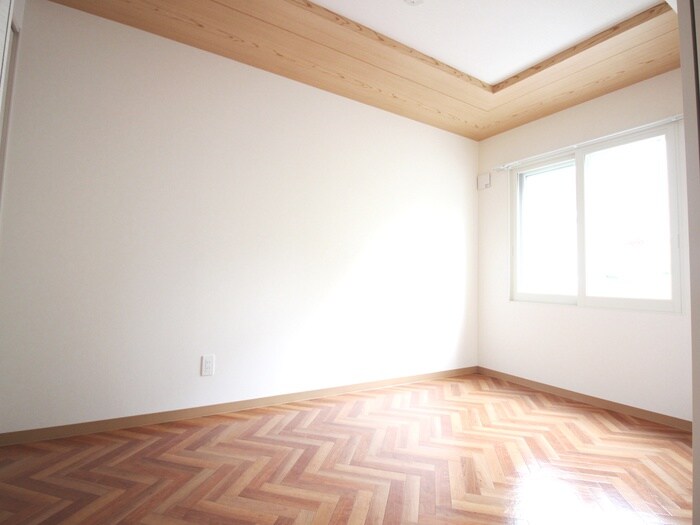 物件内観写真9　(居室)