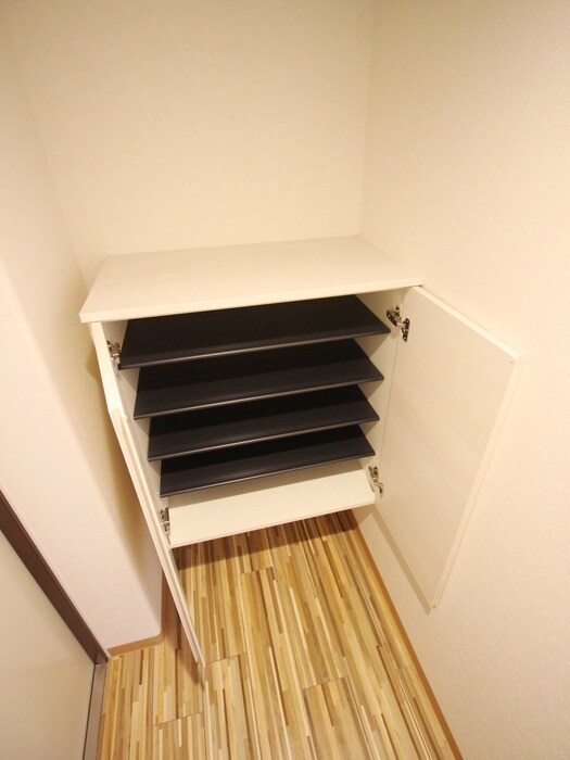 物件内観写真21　(靴箱)