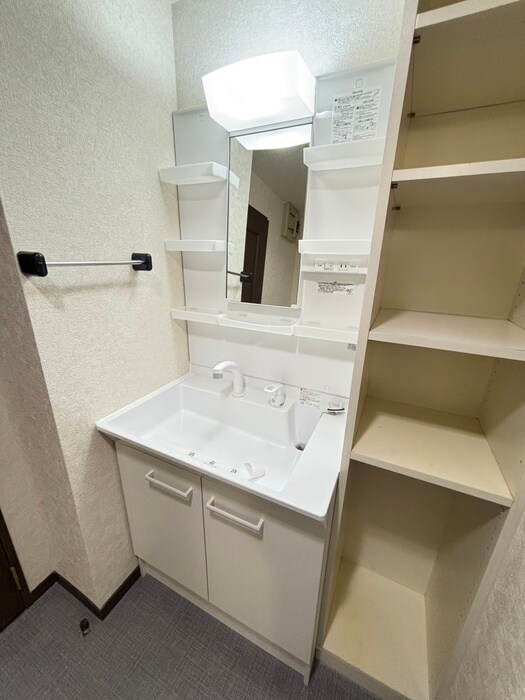 物件内観写真14　(洗面)