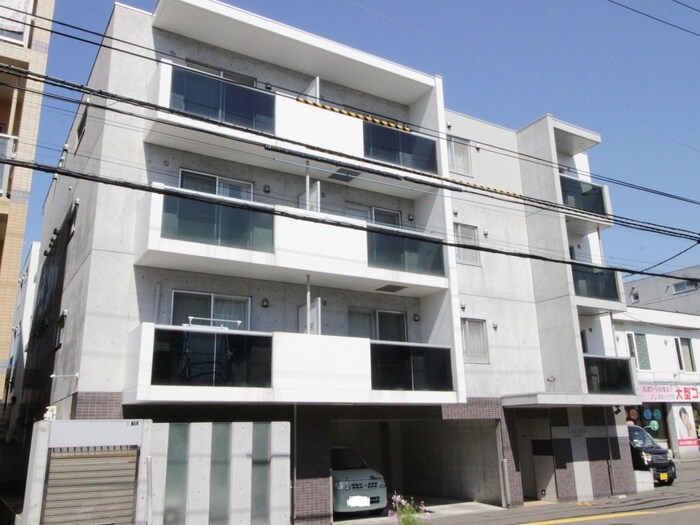 物件外観写真1　(外観写真)