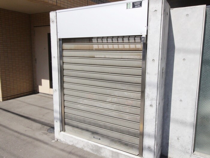 物件外観写真6　(建物設備)