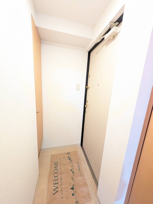 物件内観写真22　(玄関)