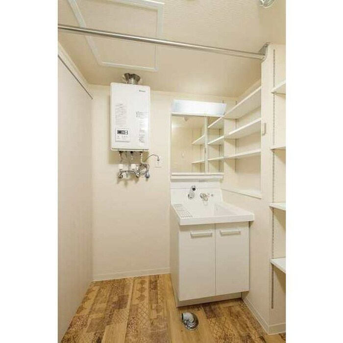 物件内観写真14　(洗面)