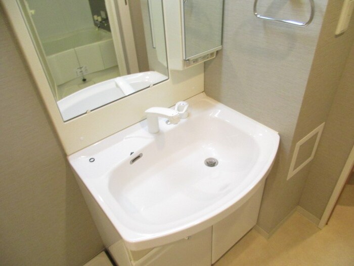 物件内観写真15　(洗面)