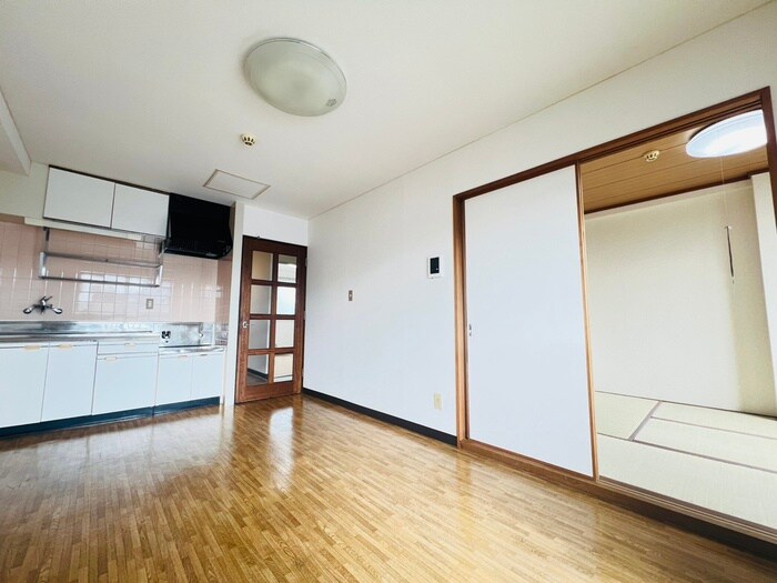 物件内観写真9　(居室)