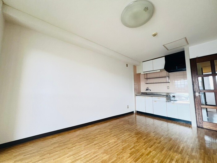 物件内観写真10　(居室)