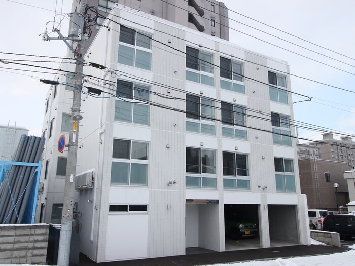 物件外観写真1　(外観写真)