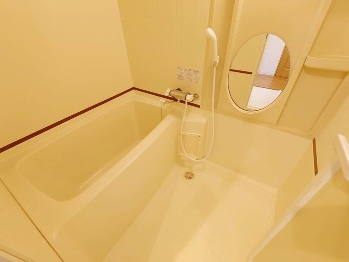 物件内観写真12　(バス／シャワールーム等)