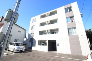 ユピテル栄通外観写真