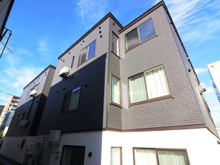 物件外観写真2　(外観写真)