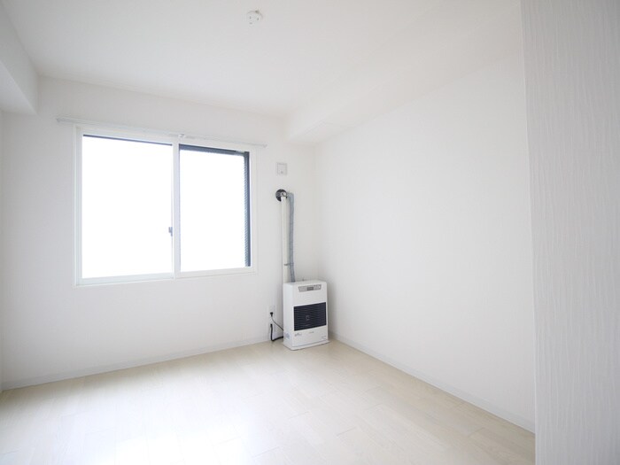 物件内観写真11　(居室)