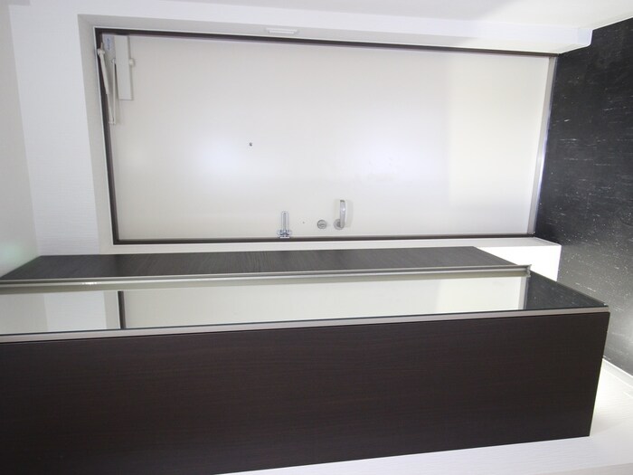 物件内観写真16　(玄関)