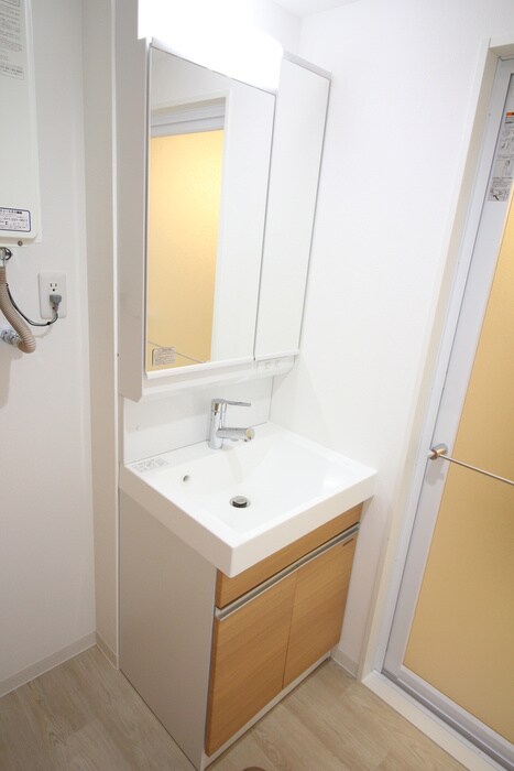 物件内観写真14　(洗面)