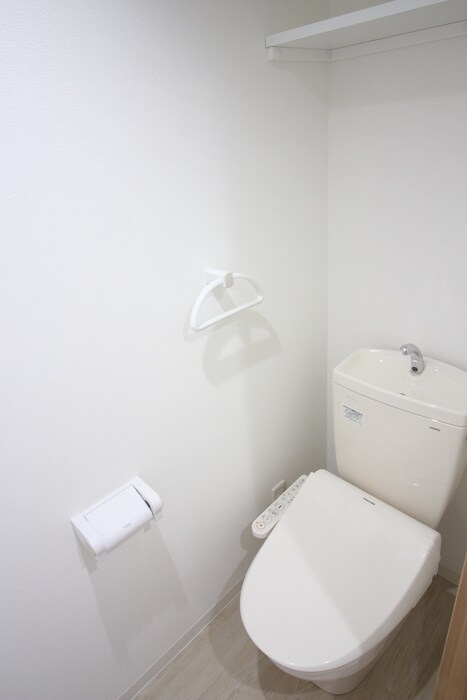 物件内観写真16　(トイレ)