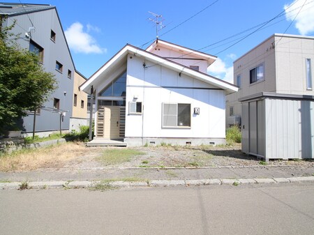 月寒東２-１２貸家外観写真
