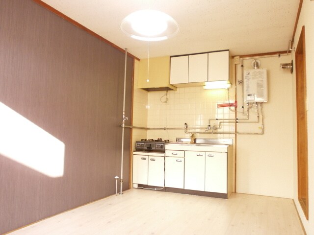 物件内観写真4　(キッチン)