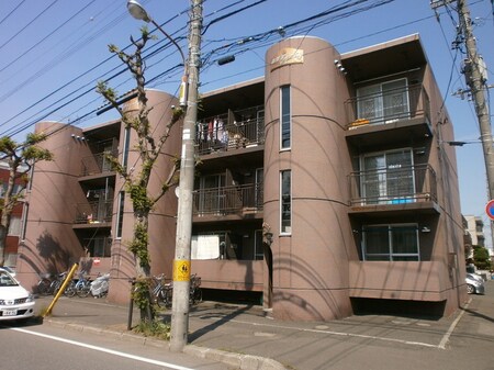 カサデューク平岸５７－６０外観写真