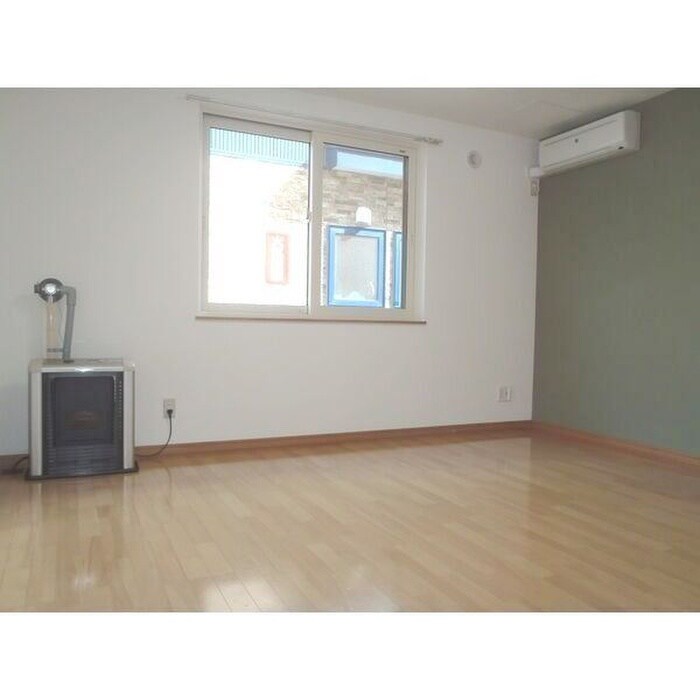 物件内観写真6　(居室)