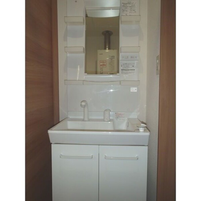 物件内観写真12　(洗面)