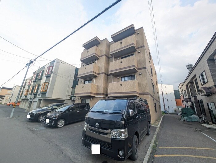 物件外観写真2　(外観写真)