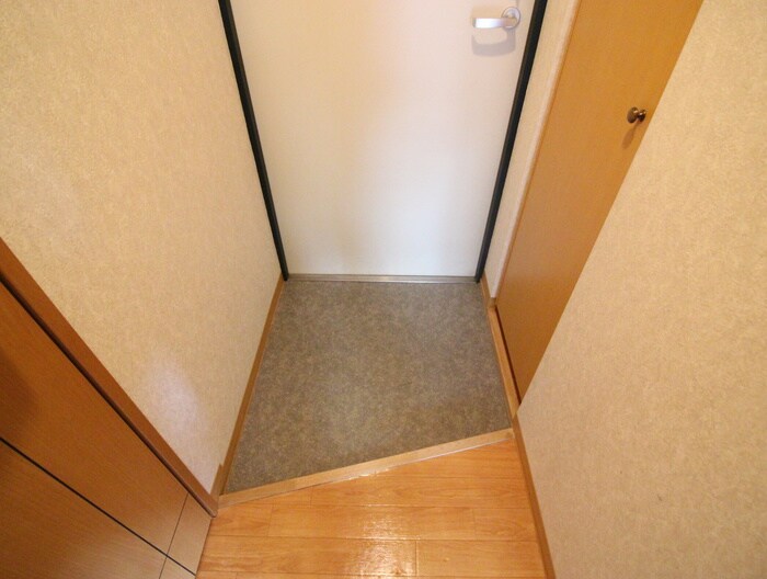 物件内観写真20　(玄関)