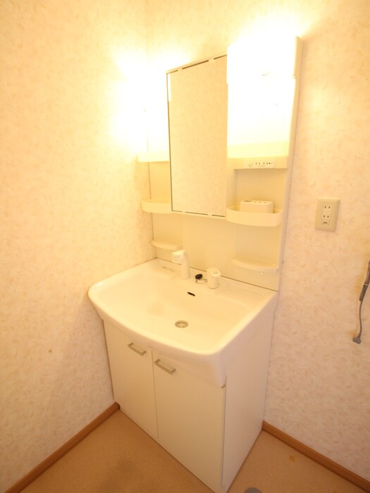 物件内観写真13　(洗面)