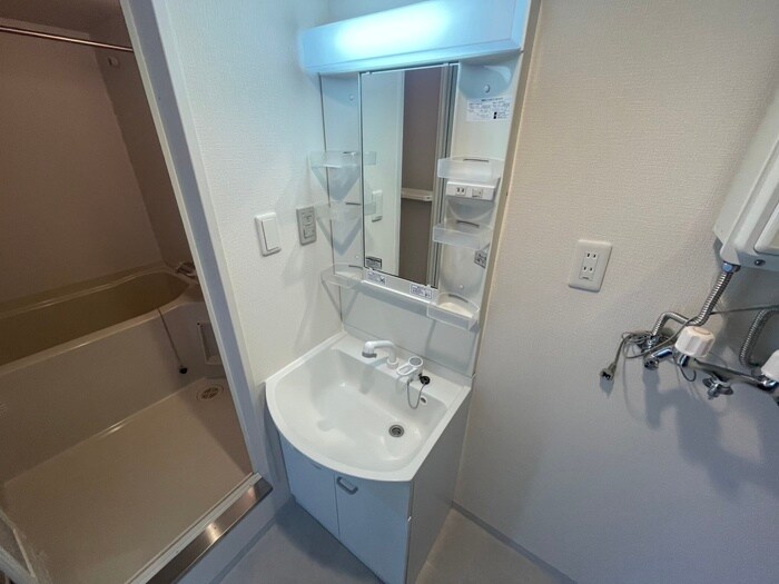 物件内観写真13　(洗面)