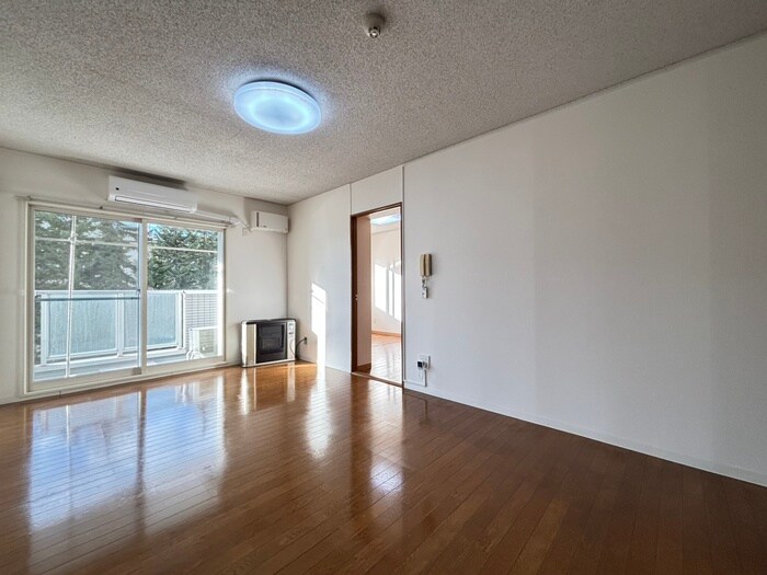 物件内観写真5　(居室)