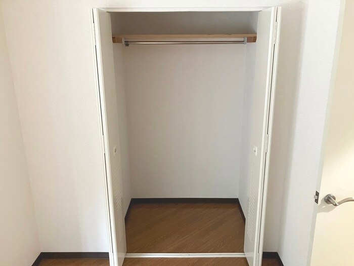 物件内観写真14　(収納)