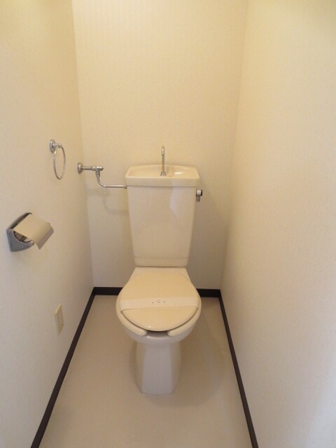 物件内観写真10　(トイレ)