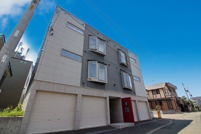 物件外観写真1　(外観写真)