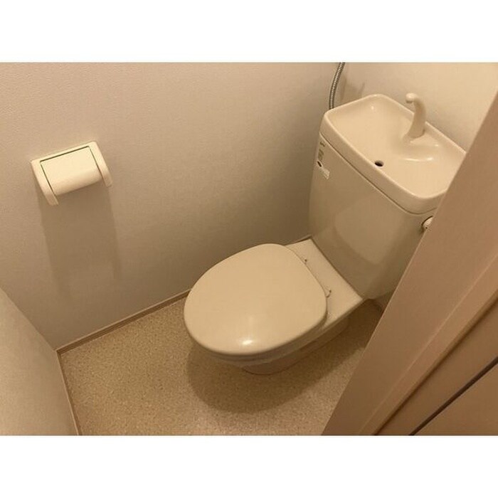 物件内観写真12　(トイレ)