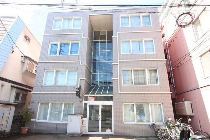 物件外観写真3　(外観写真)