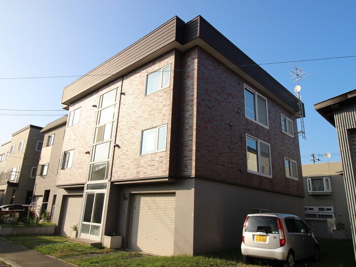 物件外観写真3　(外観写真)