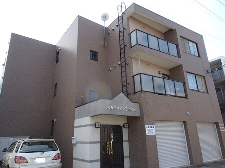 スカイハイツⅡ学園前外観写真