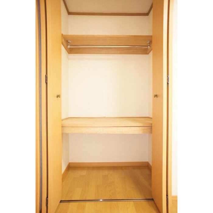 物件内観写真7　(収納)