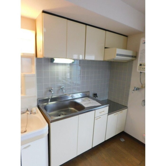 物件内観写真3　(キッチン)