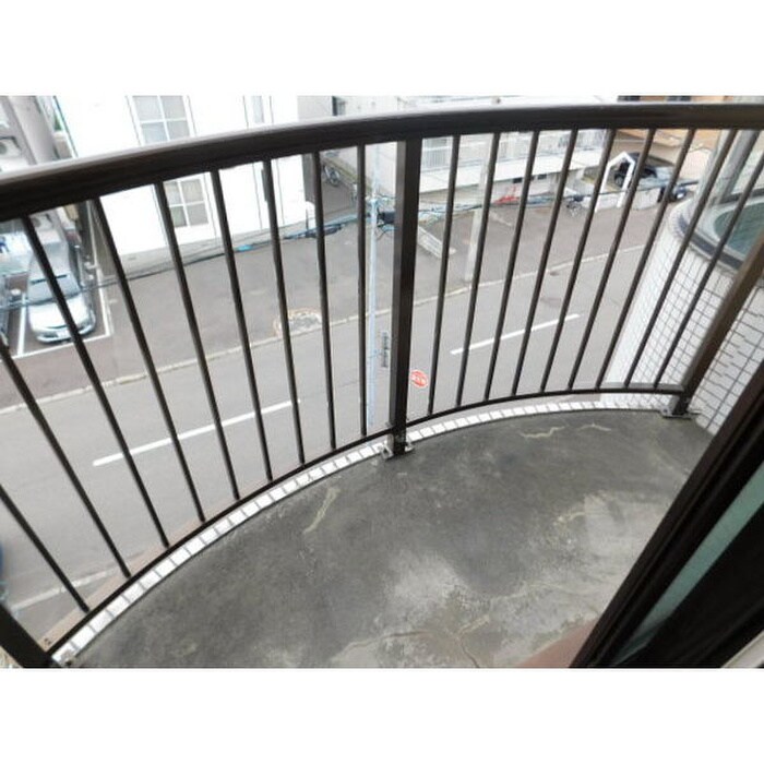 物件内観写真9　(ベランダ・バルコニー)