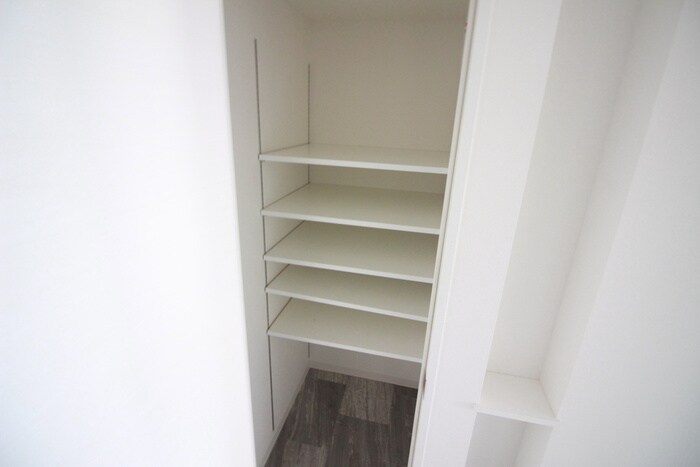 物件内観写真12　(靴箱)