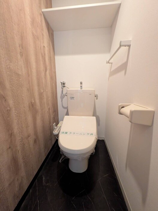 物件内観写真13　(トイレ)
