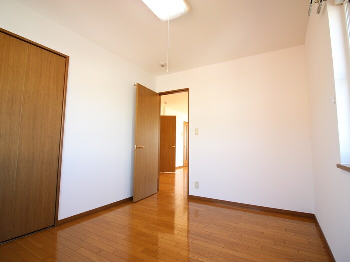 物件内観写真21　(居室)