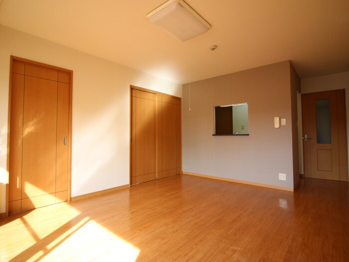 物件内観写真5　(居室)